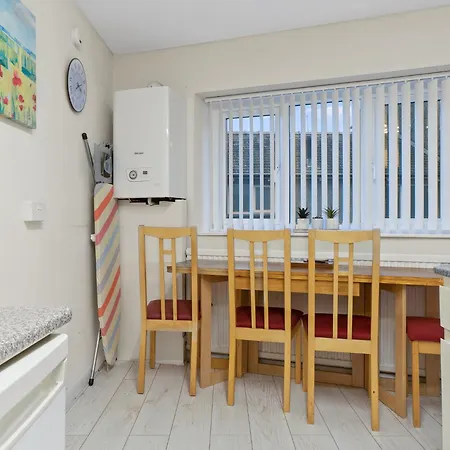 3 Bed In The Heart Of *