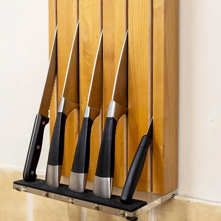 Feriehus Contractor-friendly 3-bed In Prime Location - Pass The Keys