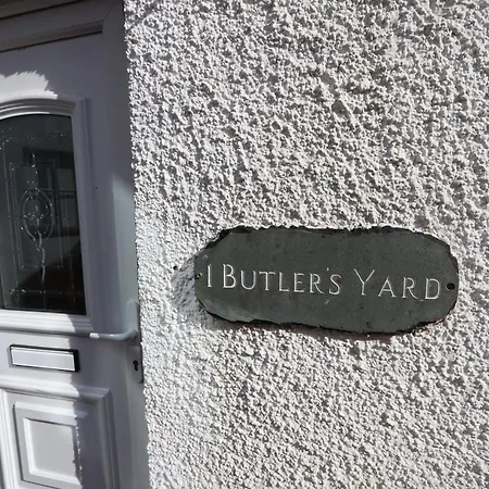 Contractor-friendly 3-bed In Prime Location - Pass The Keys 펜션 *